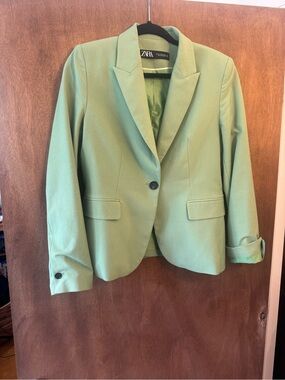 Zara Light Green Single-Button Tailored Blazer